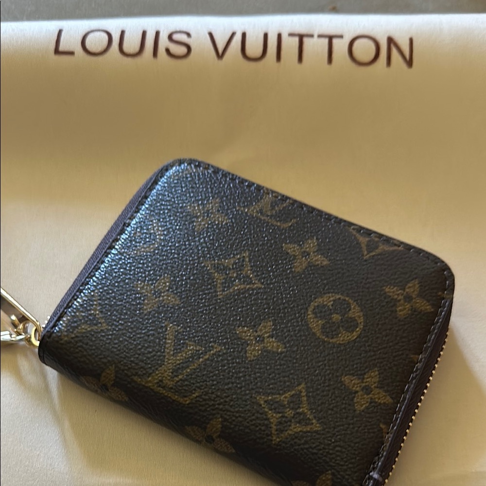 Louis Vuitton Monogram Key Pouch